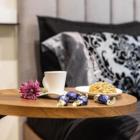 Luximo Room เวลีคอเทอร์โนโว ภายนอก รูปภาพ