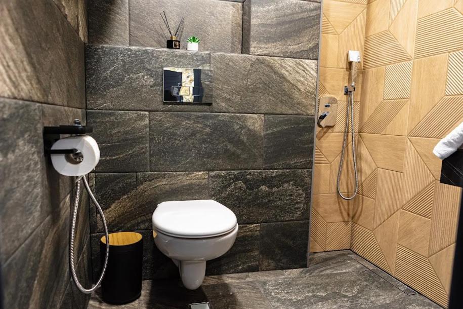 Luximo Room เวลีคอเทอร์โนโว ภายนอก รูปภาพ