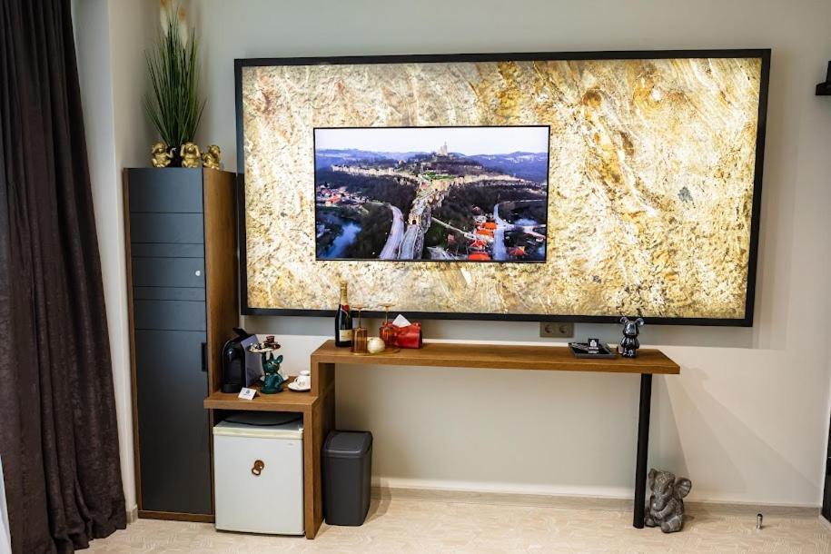 Luximo Room เวลีคอเทอร์โนโว ภายนอก รูปภาพ